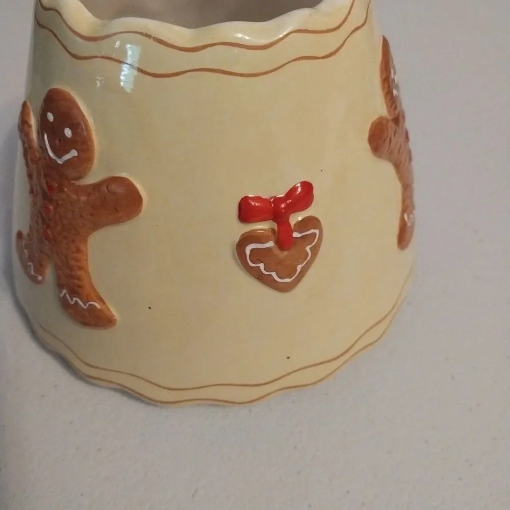 Gingerbread Man Ceramic Candle Shade Topper & Matching Plate Christmas Decor